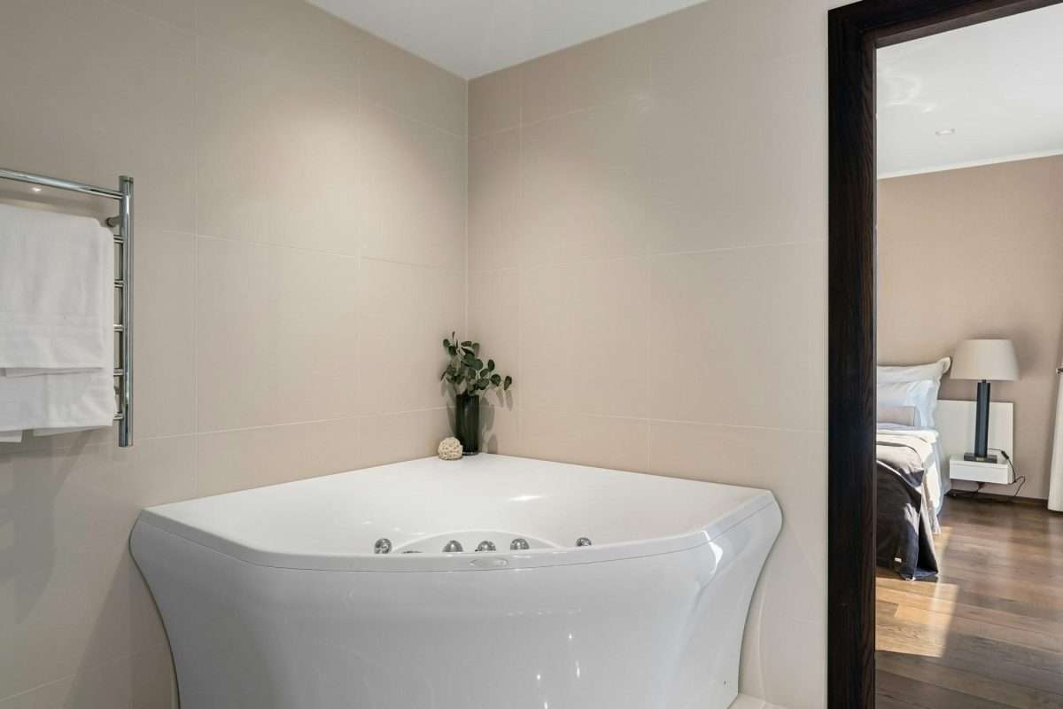 Comment choisir une baignoire balnéo ?